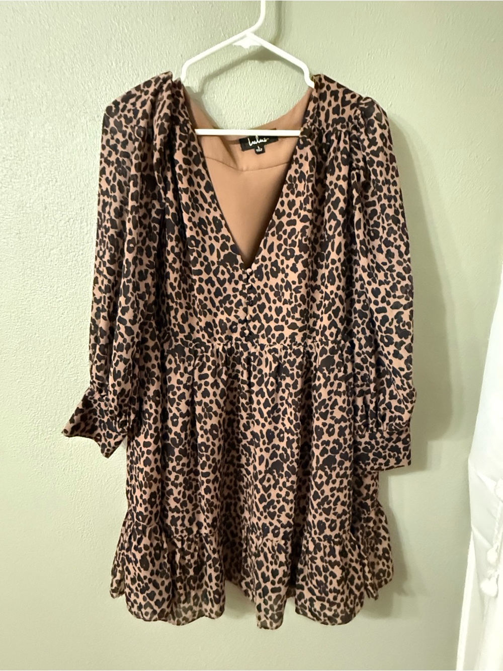 Lulus Leopard Print V-Neck Tiered Dress - L